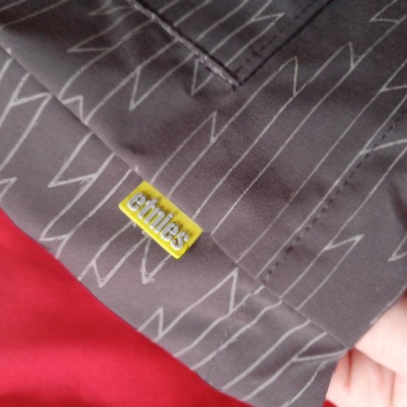 Men's Etnies snow jacket L - Picture 6 of 6